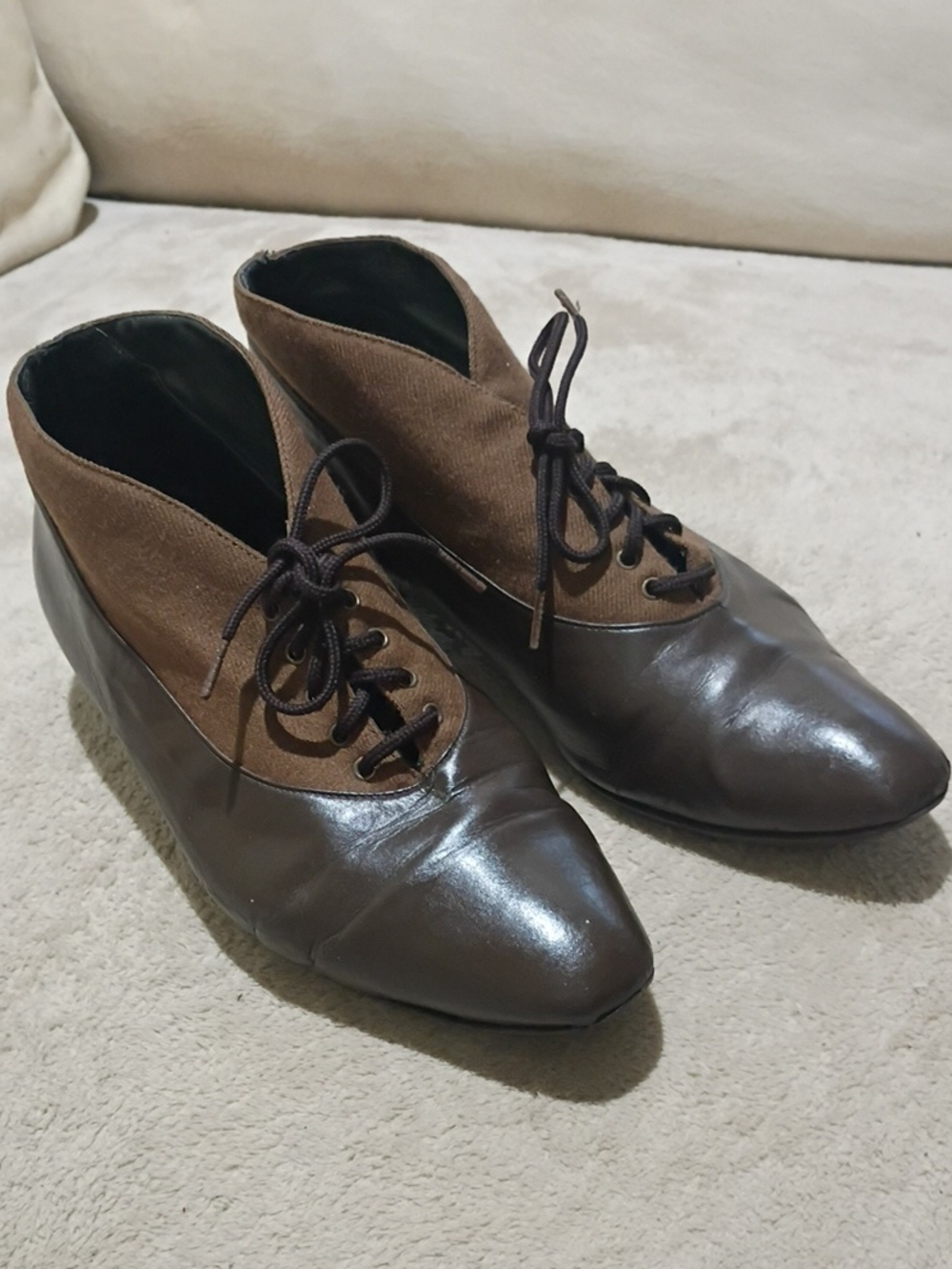 Lace-Up Two-Tone Brown Dress Shoes